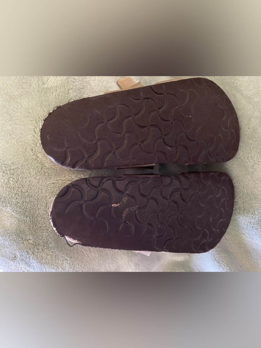 ✨Women’s/Kids Birkenstock Sandals Gold Size 35 - Picture 6 of 6